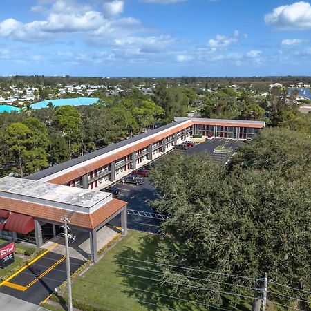 Red Roof Inn Ft Pierce Fort Pierce Buitenkant foto