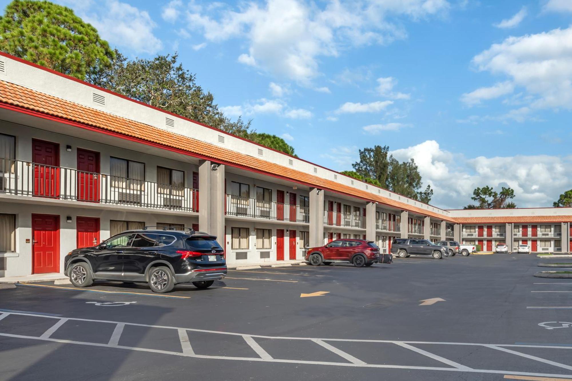 Red Roof Inn Ft Pierce Fort Pierce Buitenkant foto