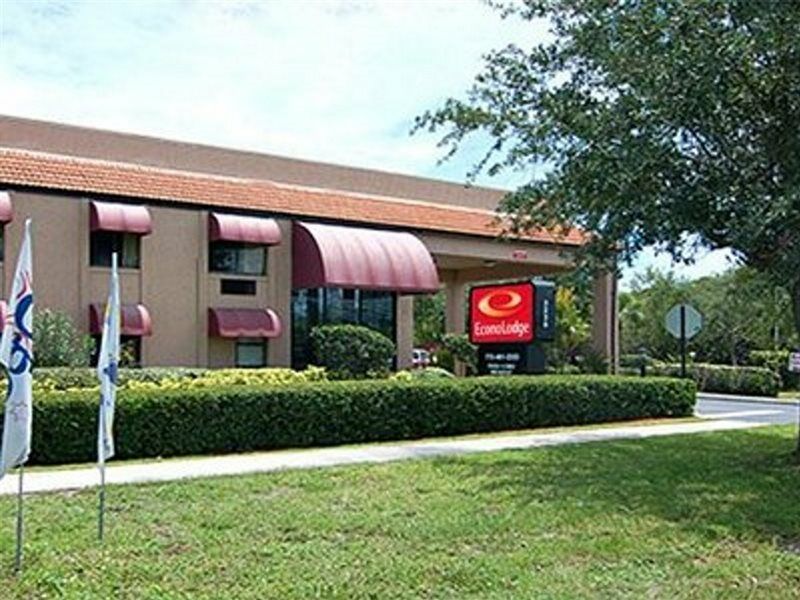 Red Roof Inn Ft Pierce Fort Pierce Buitenkant foto